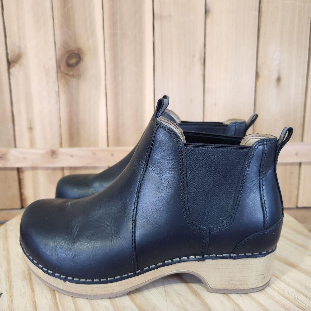 Dansko Becka Chelsea Ankle Boots Womens 5.5 36 EU Black Leather Pull On Booties
